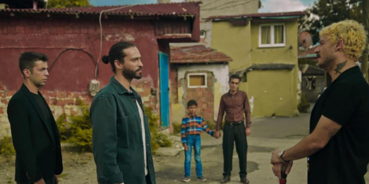 Çukur dizisi yapımcısı bomba gibi diziyle ekranlara döndü! Üç Kuruş dizisi ilk fragman yayınlandı...