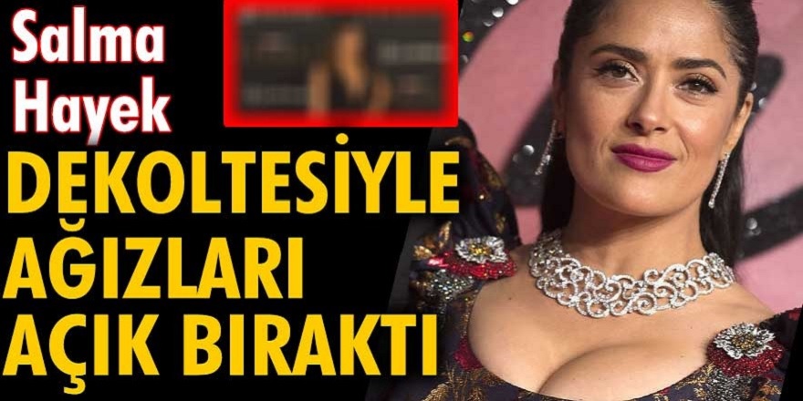Eternals'ın galasına başrol oyuncularından Salma Hayek dekoltesiyle damga vurdu! Bir bakan bir daha baktı...