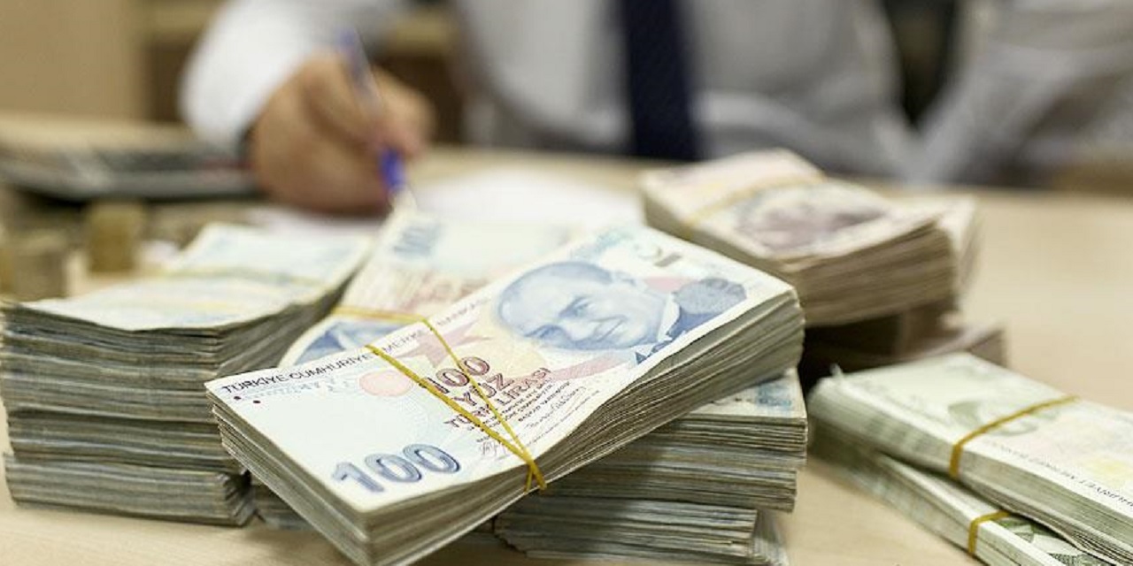 Devlet Memurlarına Müjde! 10 Bin TL Para Dağıtıyor! Başvuru Şartları Neler?