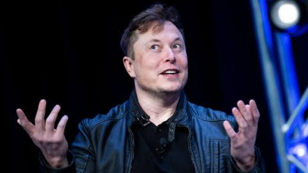 Elon Musk: Apple Twitter'ı App Store'dan Kaldırmayı Hiç Düşünmedi