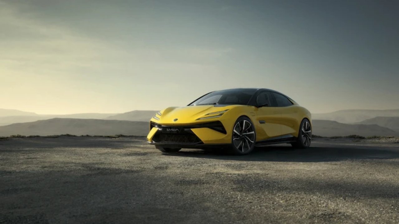 Lotus Emeya Hyper-GT EV 905 beygir gücüne sahip