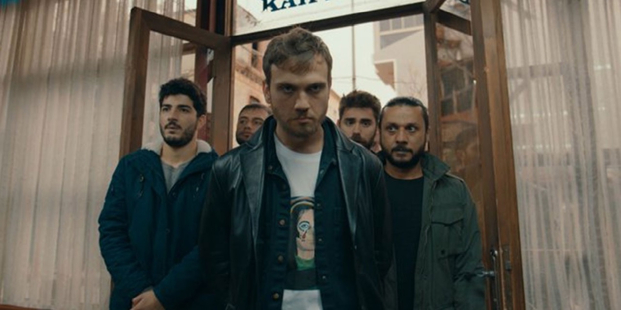 Çukur İzleyicileri Şokta! Dizi Yayından Kaldırılıyor Mu?
